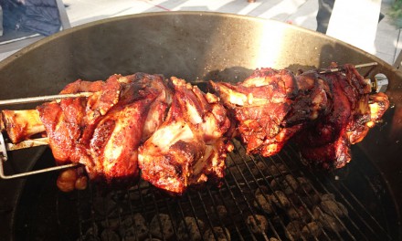 Knusprige Schweinshaxe vom Grill